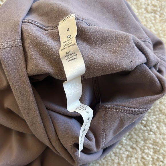 Lululemon align leggings - Picture 5 of 5